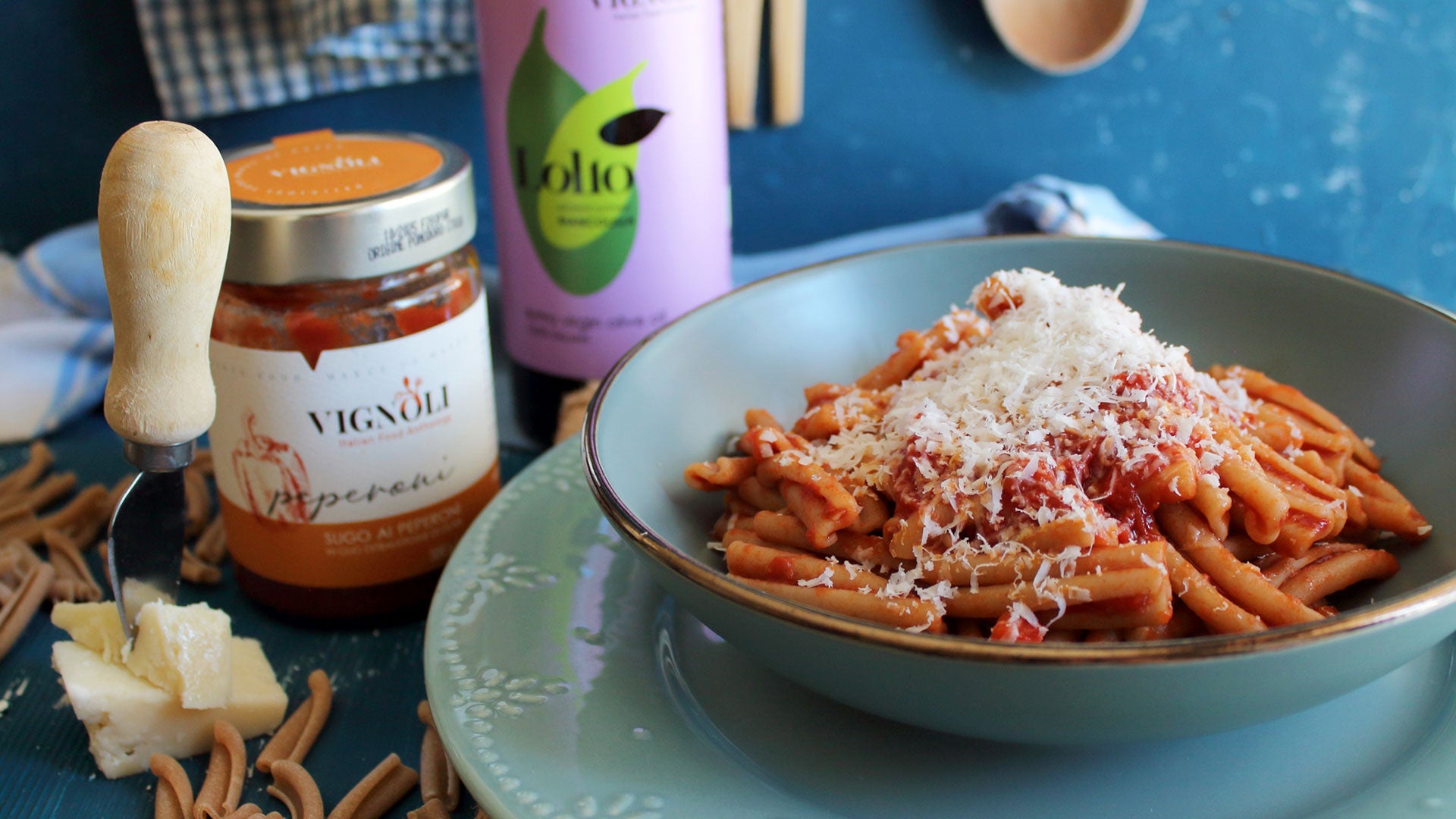 Caserecce pasta with Roasted Red Pepper Pasta Sauce Recipe – Vignoli Food