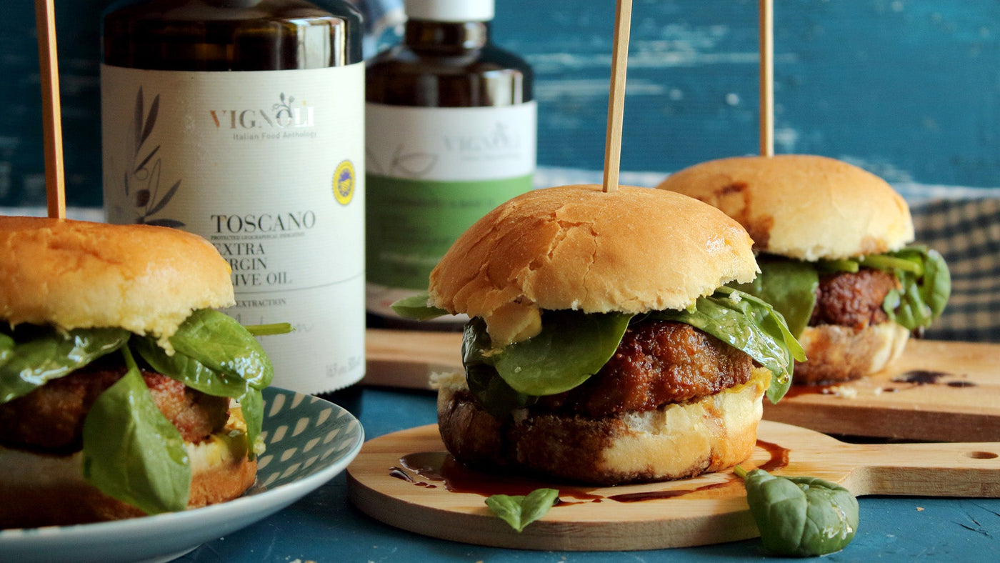 Special cheesy turkey burger