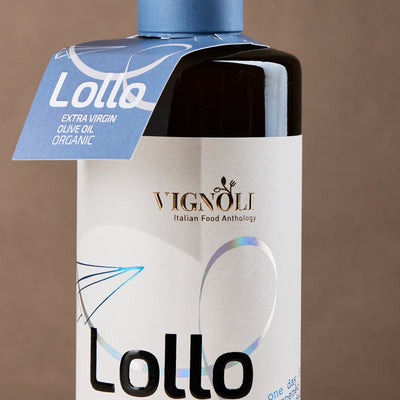 Vignoli Lollo Organic Extra Virgin Olive Oil front of 16.9oz bottle zoomed into label